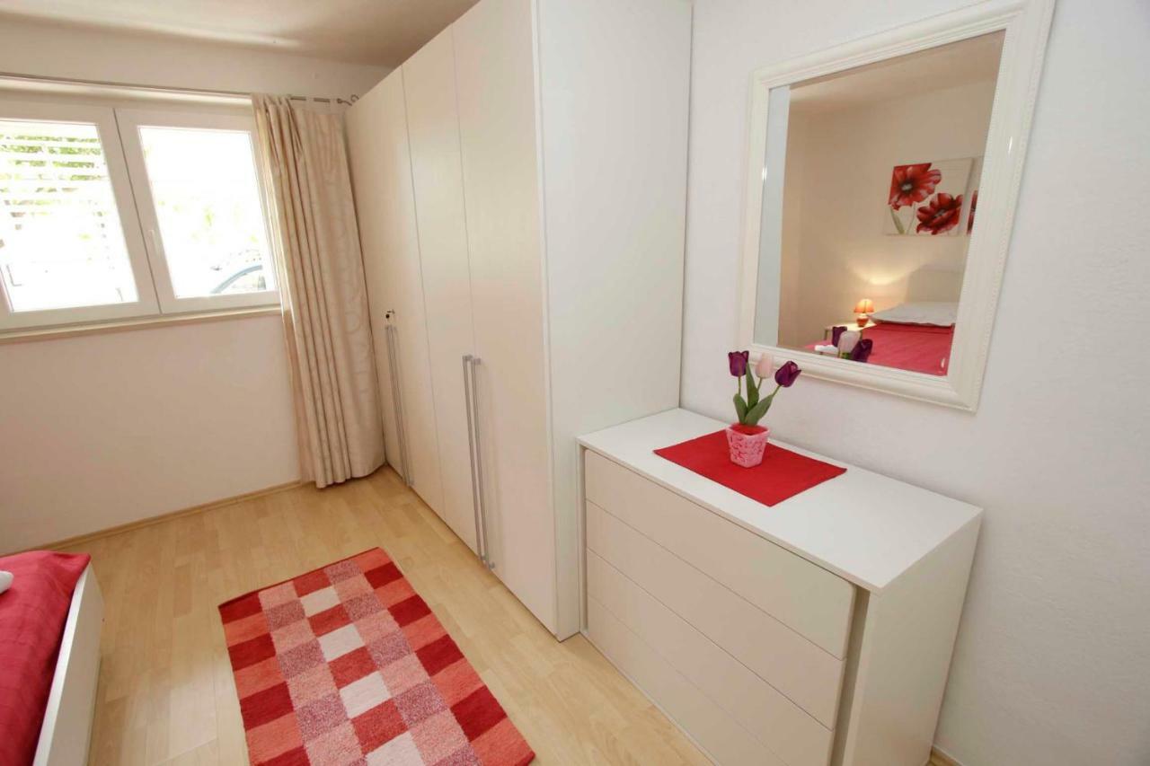 Apartmani Ivona & Ivo ماكارسكا المظهر الخارجي الصورة