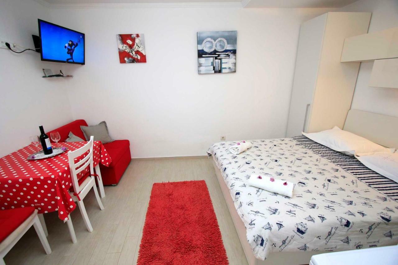 Apartmani Ivona & Ivo ماكارسكا المظهر الخارجي الصورة
