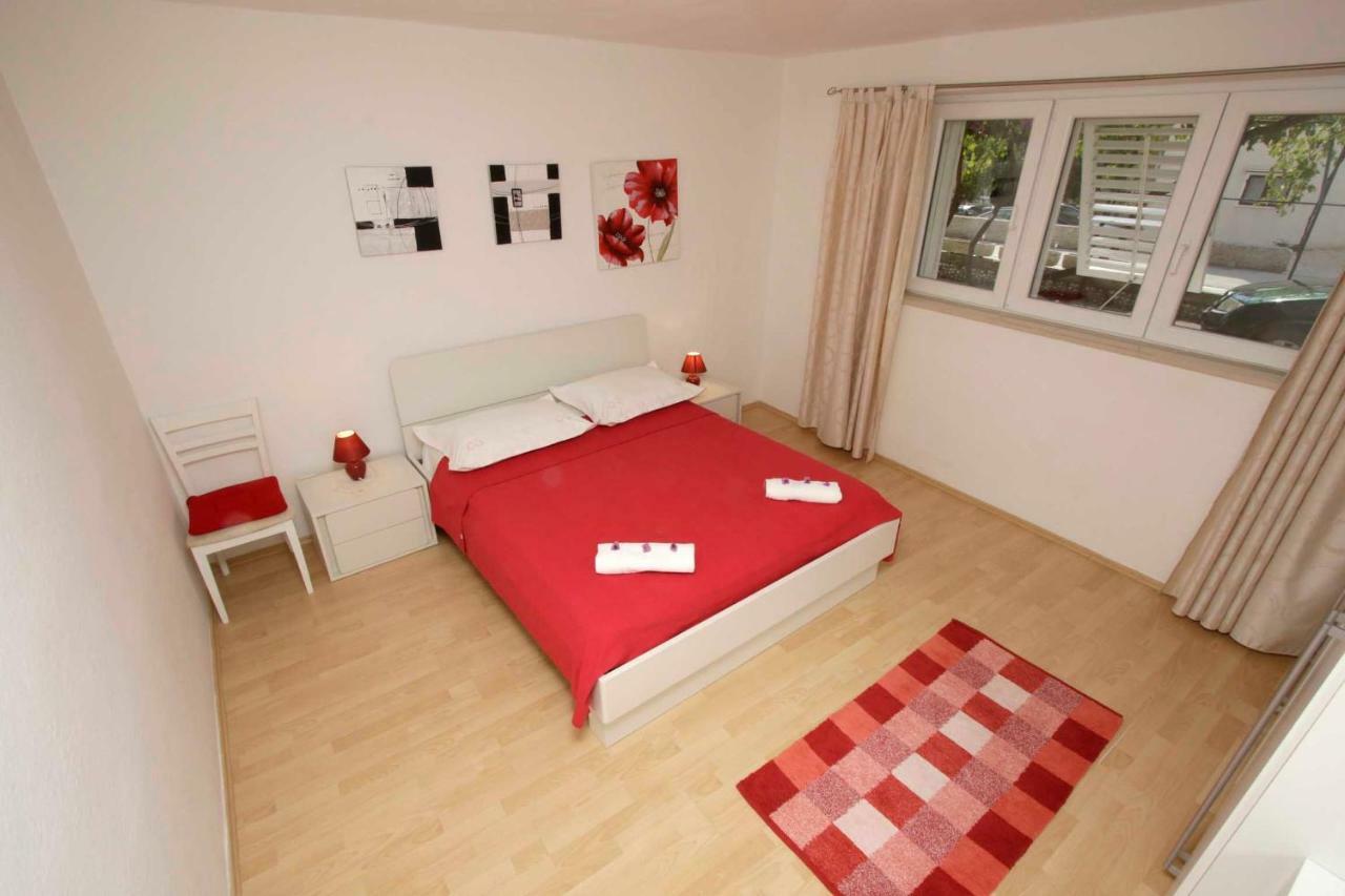 Apartmani Ivona & Ivo ماكارسكا المظهر الخارجي الصورة