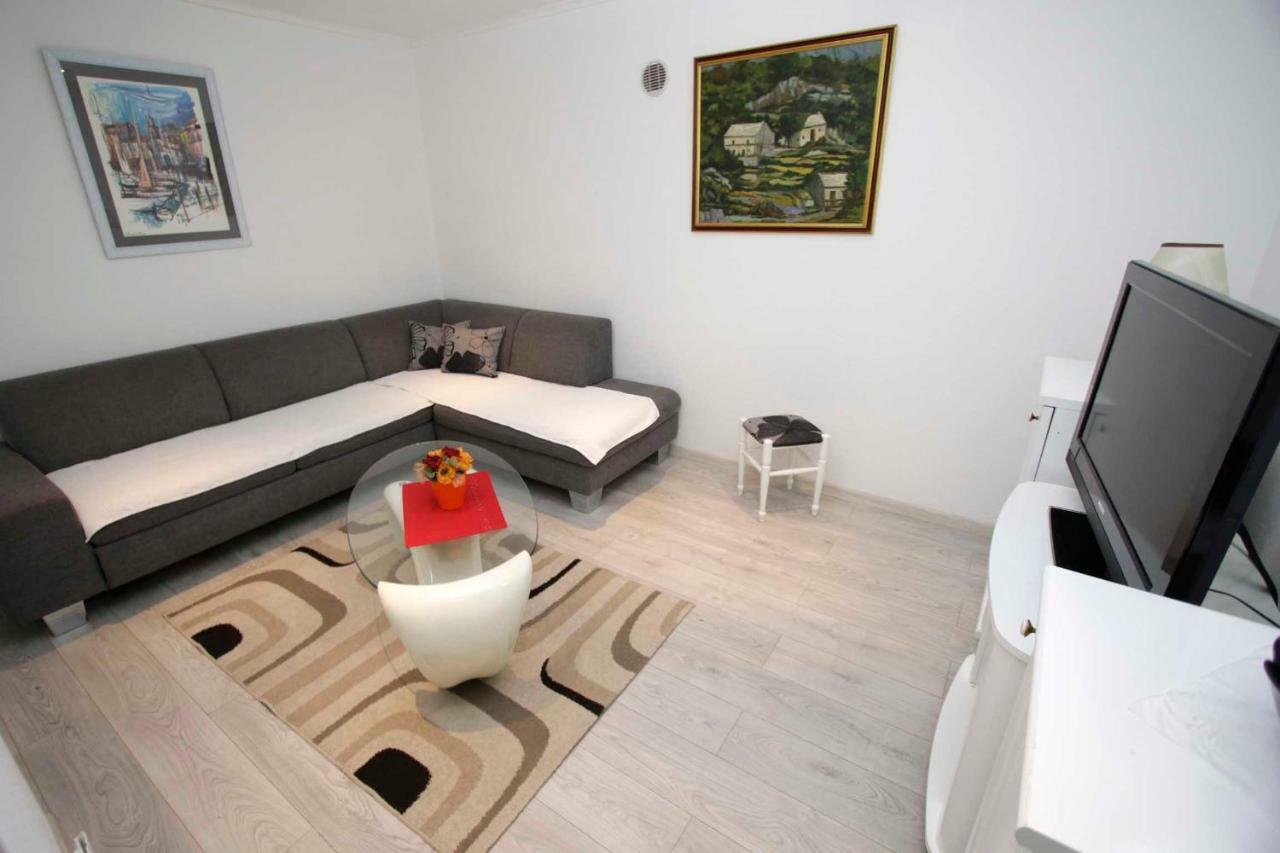 Apartmani Ivona & Ivo ماكارسكا المظهر الخارجي الصورة